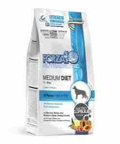 Bag of FORZA10 Nutridog/ Nutradeutic Medium Diet dog food for medium-sized dogs, with blue and white packaging and a dog icon.